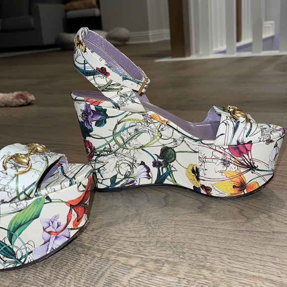 Gucci Floral Wedges Size 38 - Picture 2 of 2